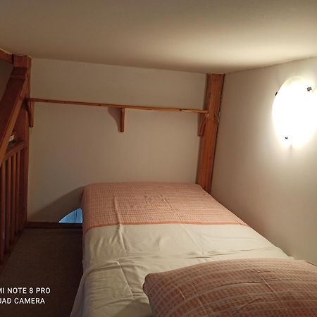 Studio Apartman Lea PUY Exterior foto