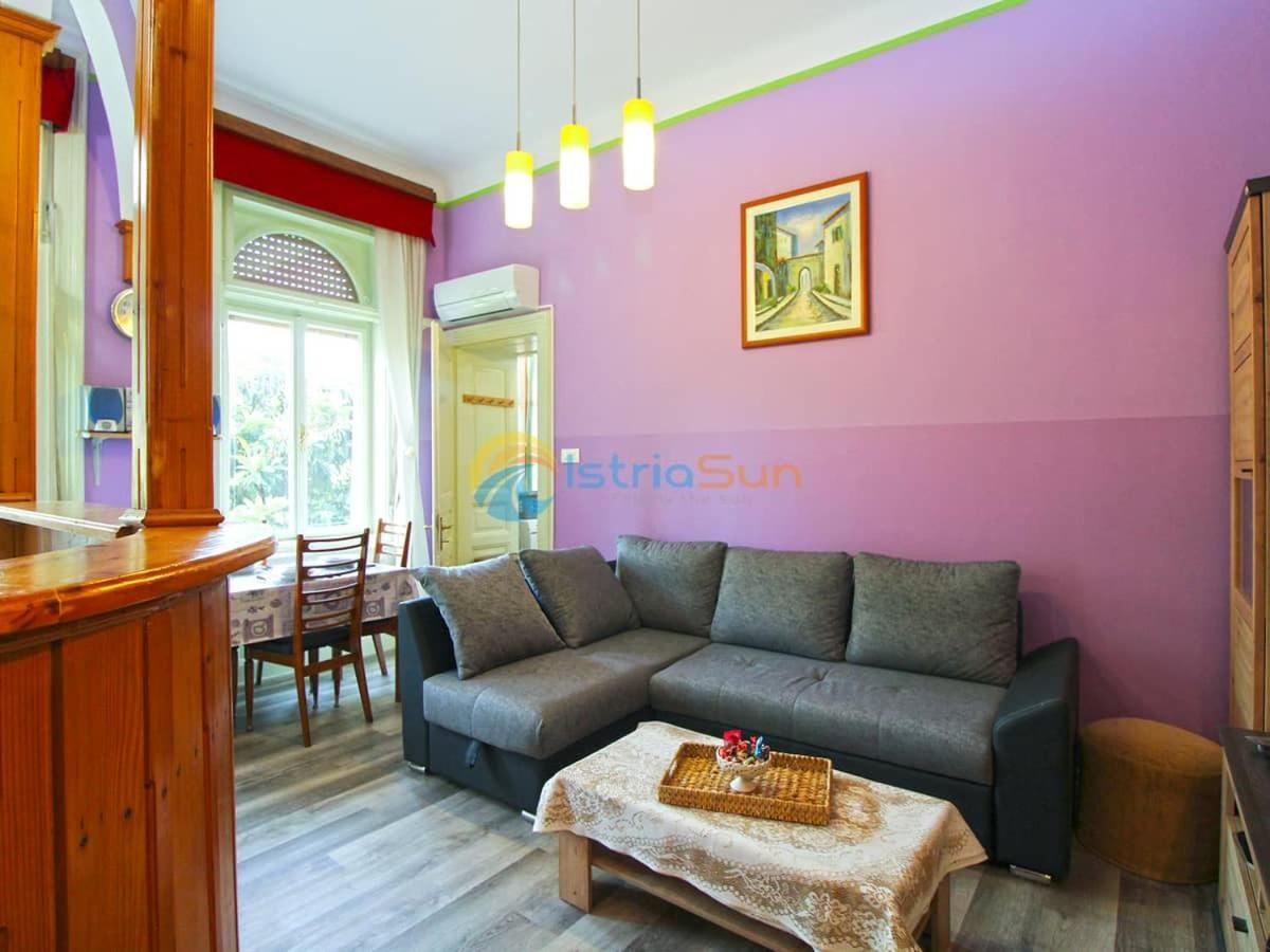 Studio Apartman Lea PUY Exterior foto